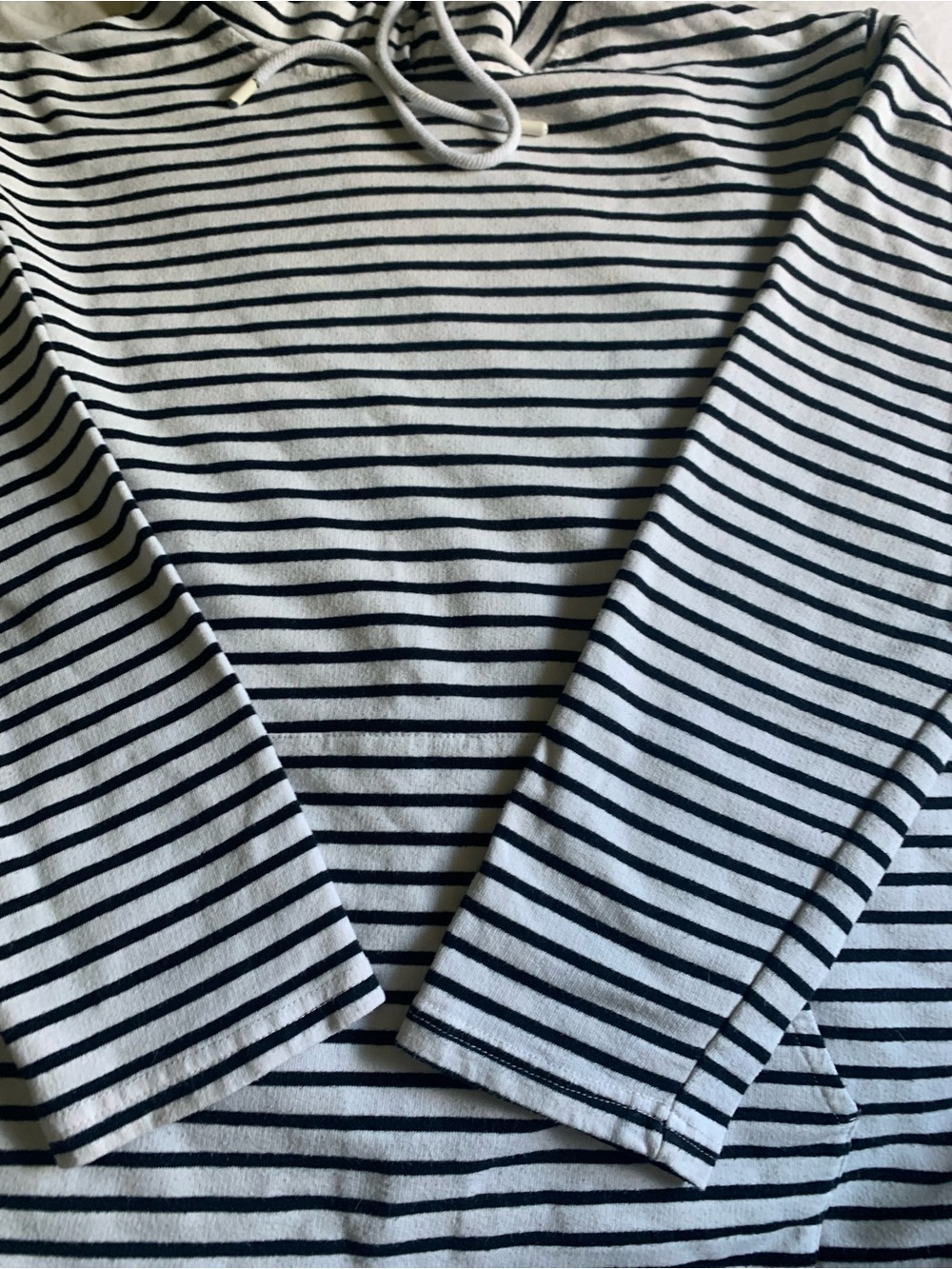 Lois black and white striped hoodie XL
